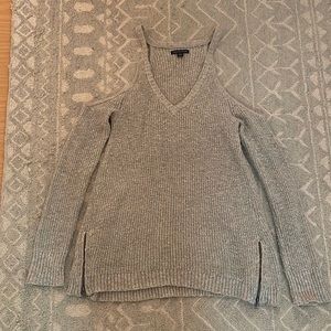 Light grey sleeveless sweater